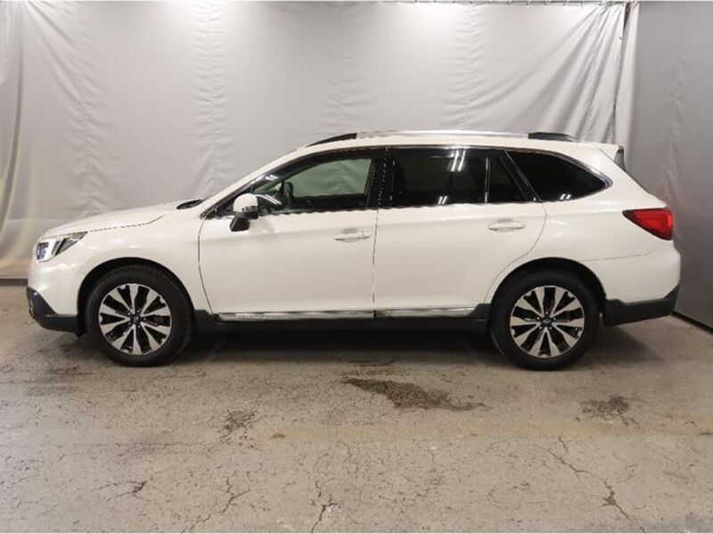 LEGACY OUTBACK
