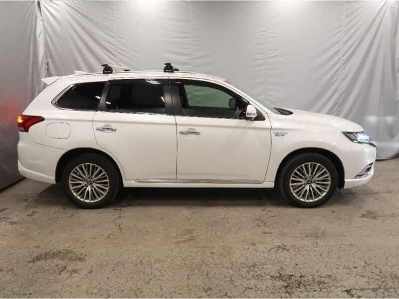 OUTLANDER PHEV