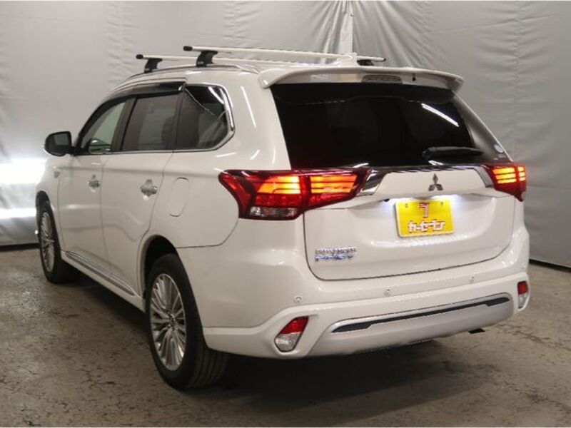 OUTLANDER PHEV