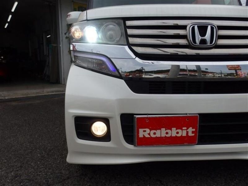N BOX CUSTOM