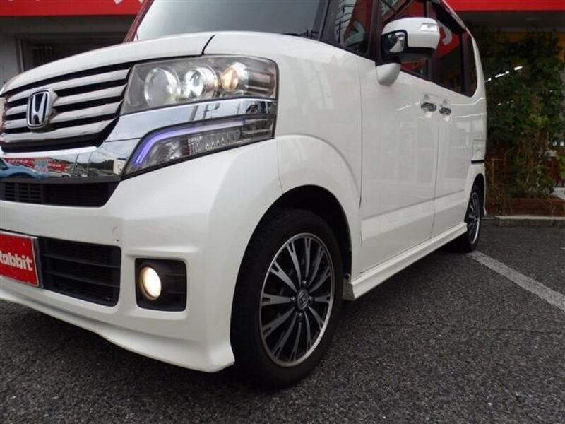 N BOX CUSTOM