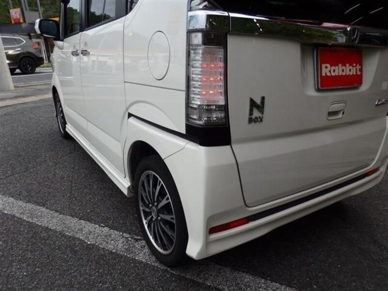 N BOX CUSTOM