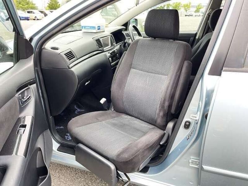 COROLLA FIELDER