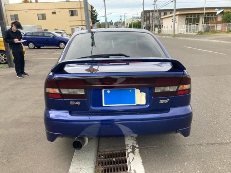 LEGACY B4