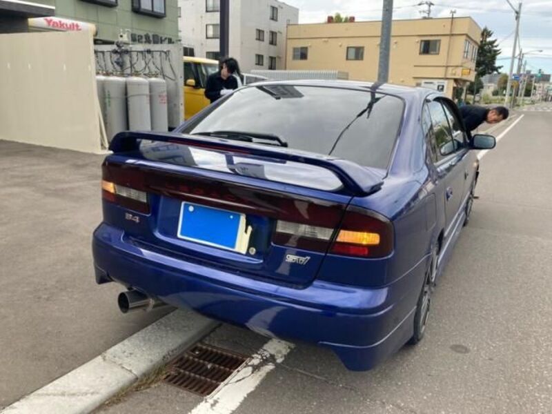 LEGACY B4