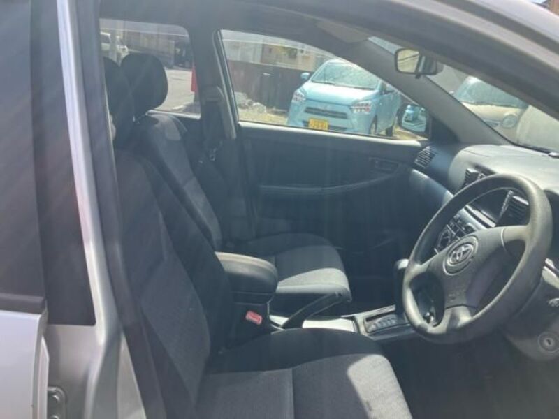 COROLLA FIELDER