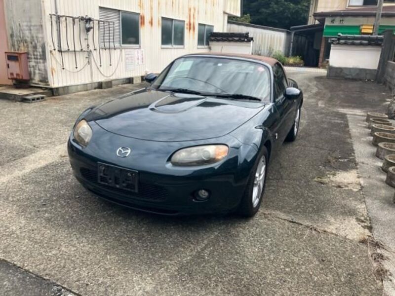 MAZDA ROADSTER