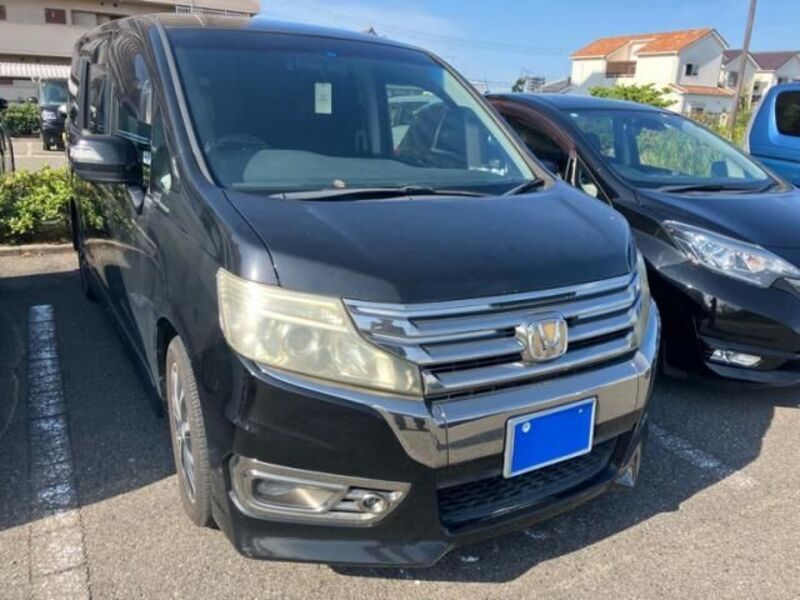 HONDA STEPWAGON SPADA