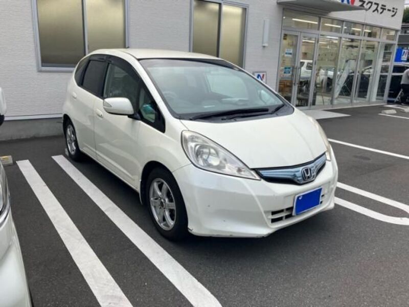 FIT HYBRID