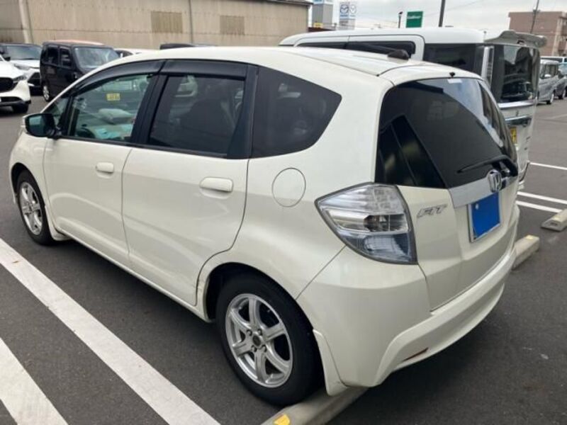 FIT HYBRID