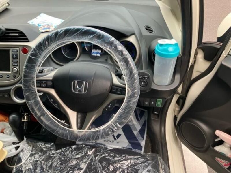 FIT HYBRID