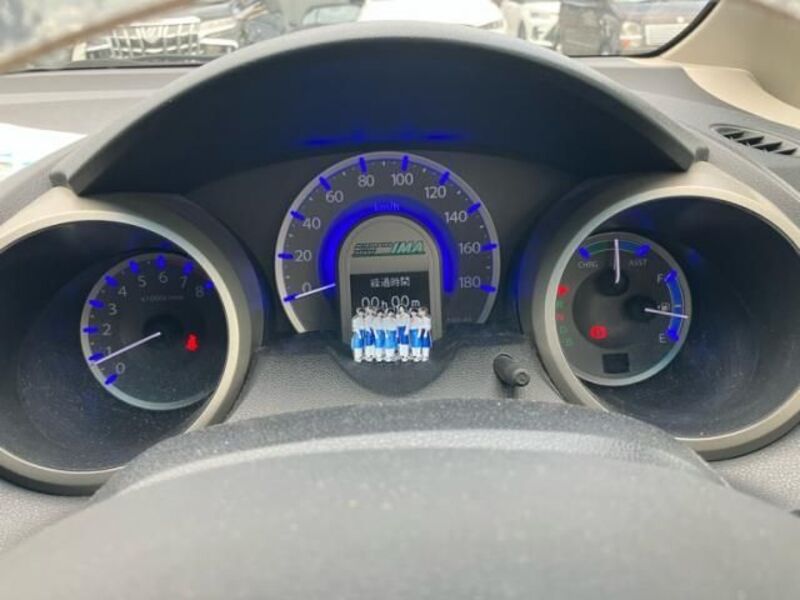 FIT HYBRID