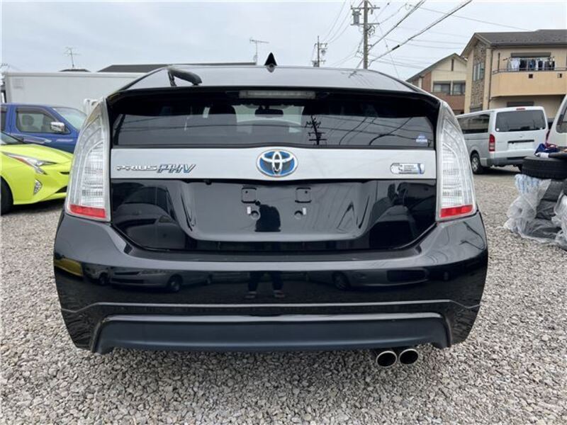 PRIUS PHV