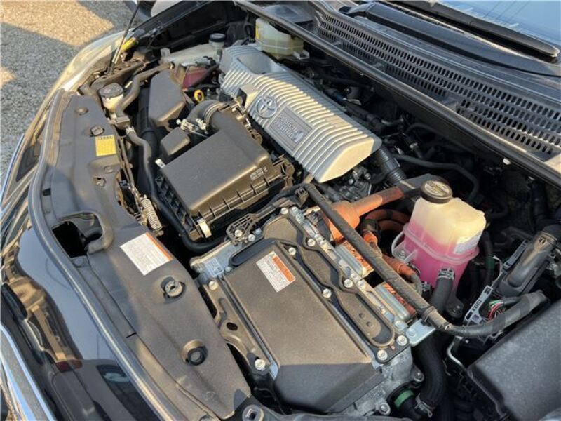 PRIUS PHV