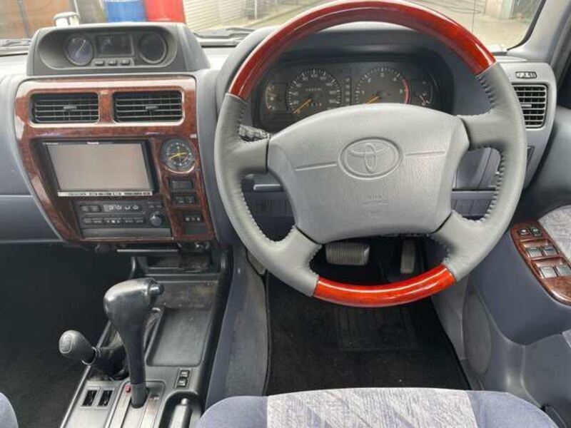 LAND CRUISER PRADO