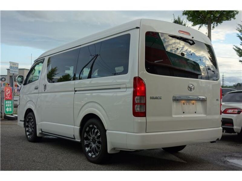 HIACE
