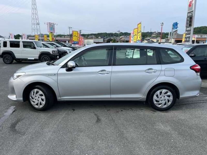 COROLLA FIELDER