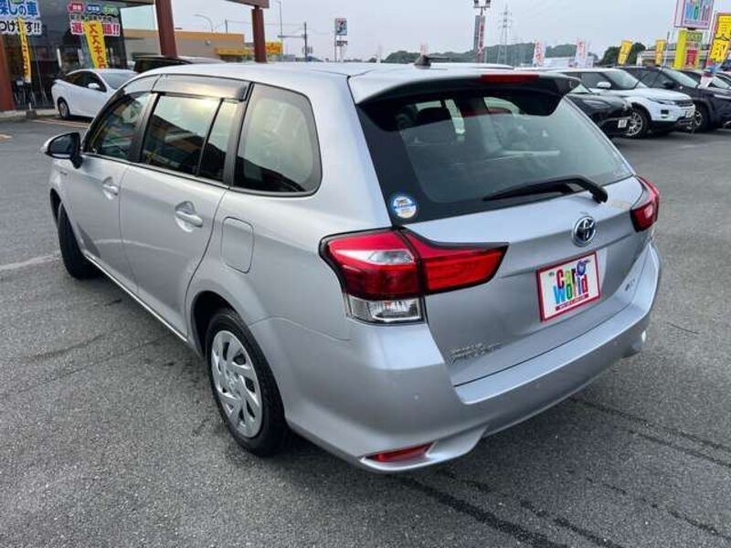 COROLLA FIELDER