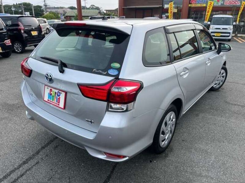 COROLLA FIELDER