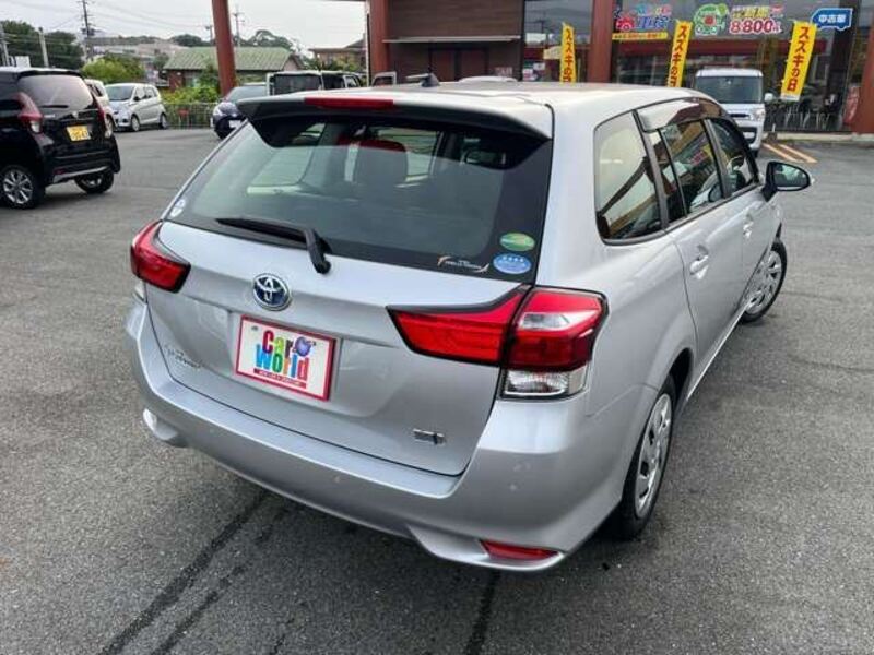 COROLLA FIELDER