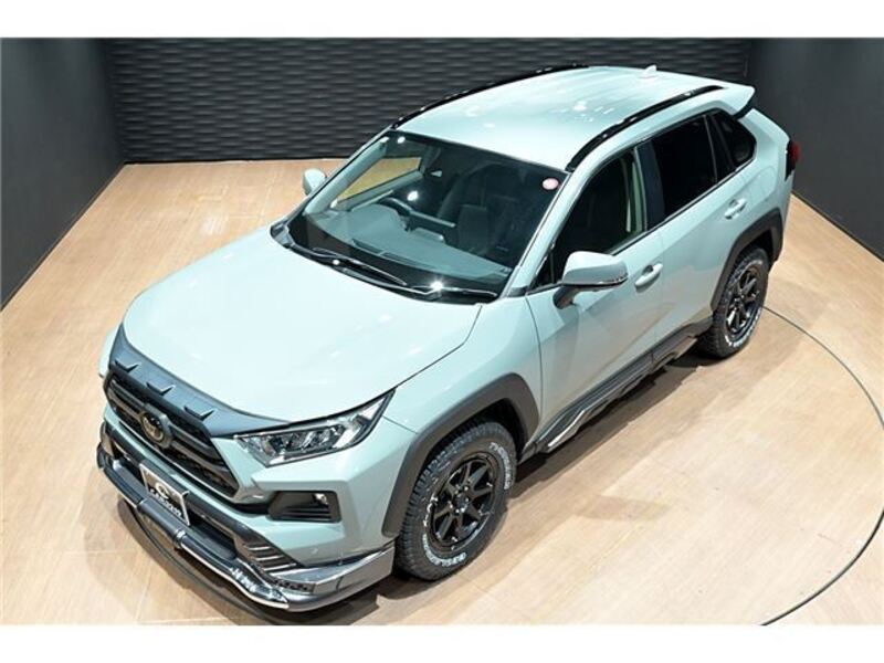 RAV4