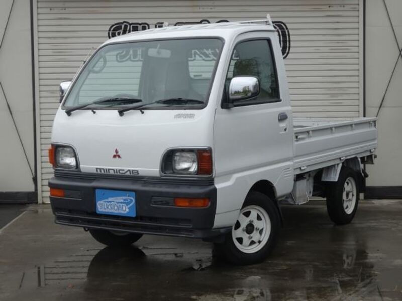 MINICAB TRUCK-0