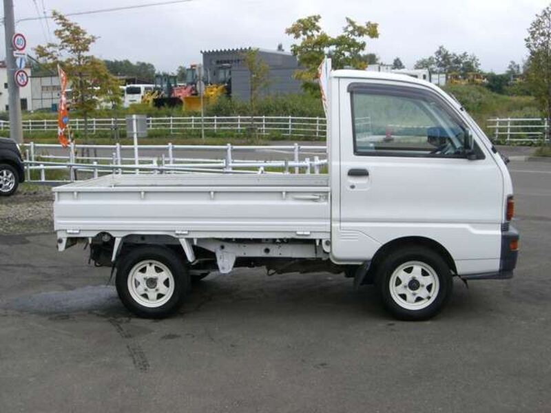 MINICAB TRUCK
