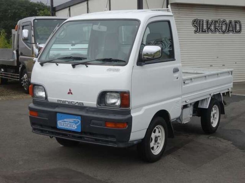 MINICAB TRUCK