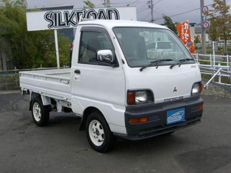 MINICAB TRUCK