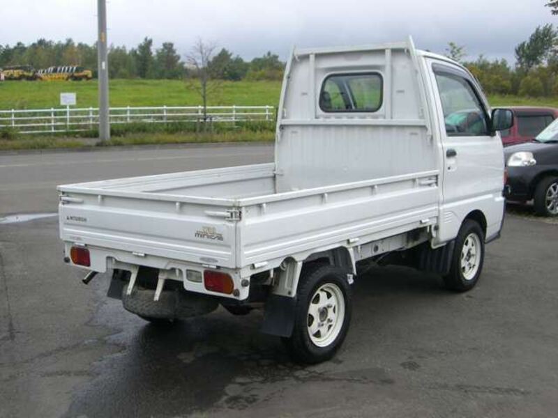 MINICAB TRUCK