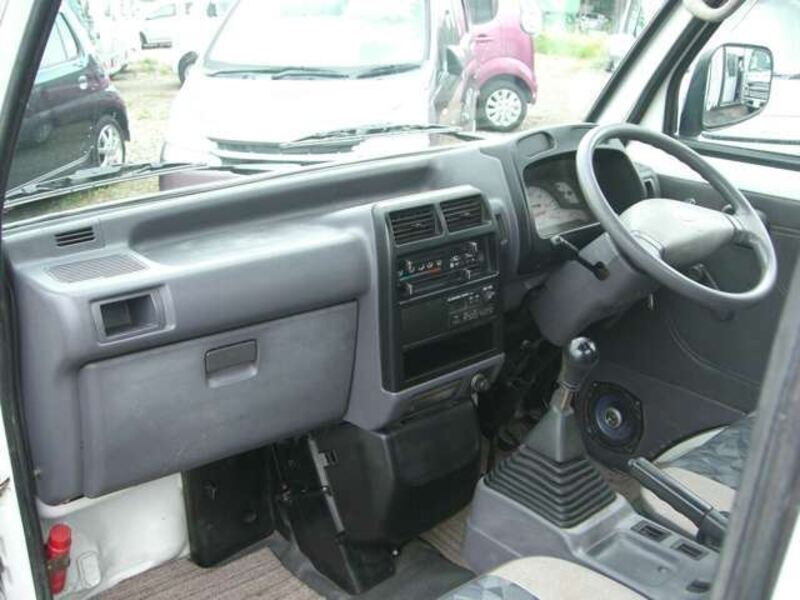 MINICAB TRUCK