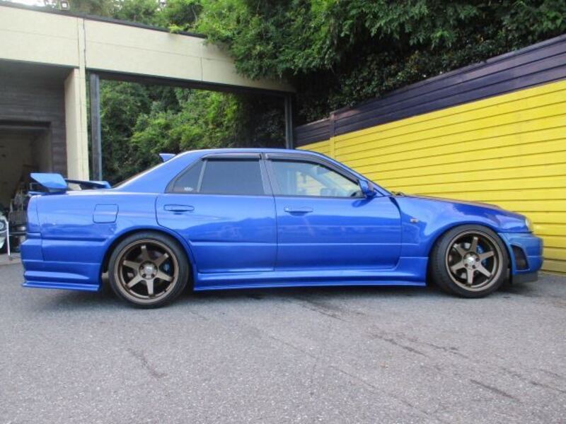 SKYLINE