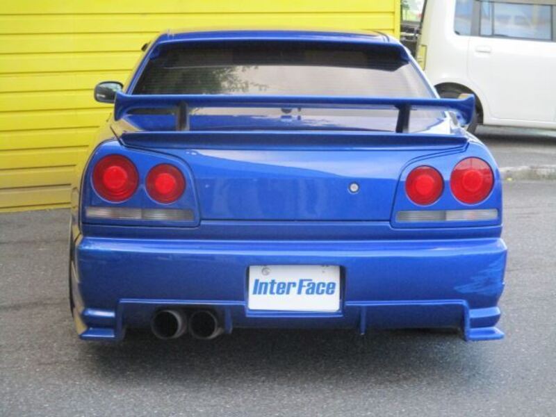SKYLINE