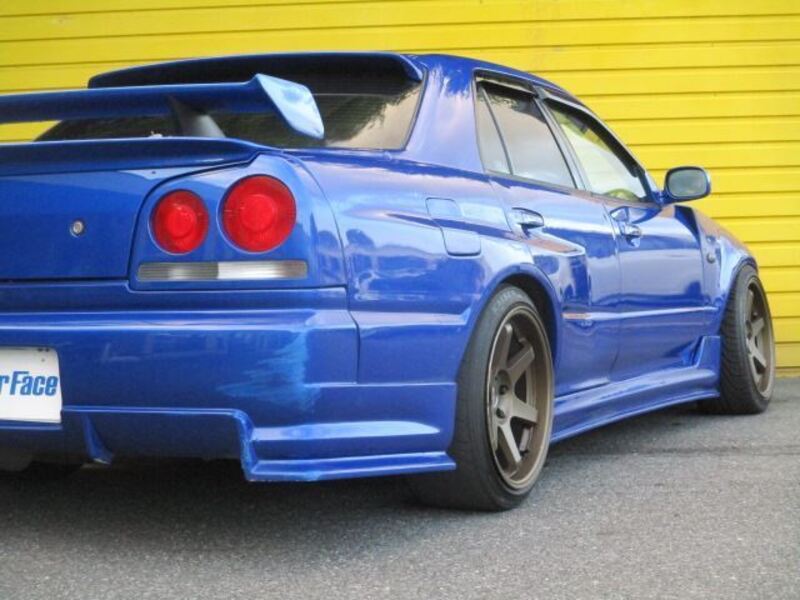 SKYLINE