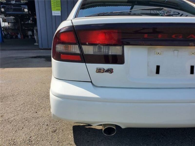LEGACY B4