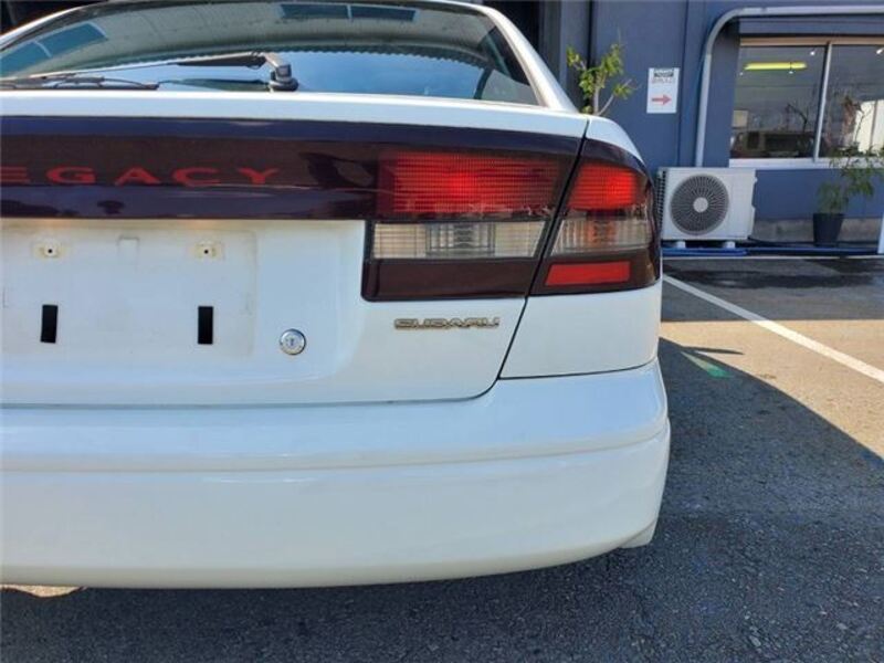 LEGACY B4