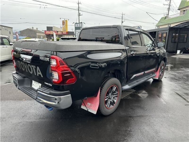 HILUX