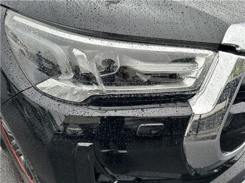 HILUX