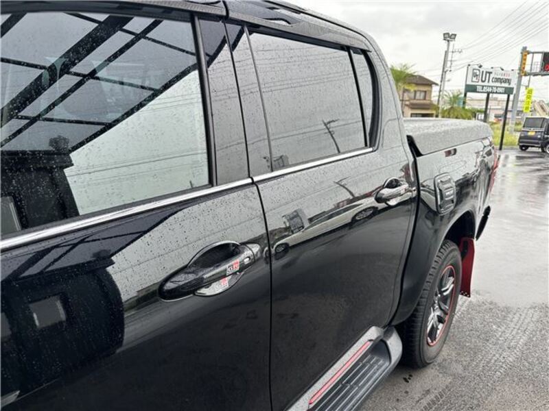 HILUX