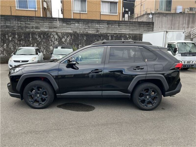 RAV4