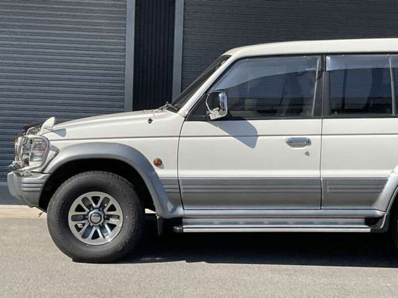PAJERO
