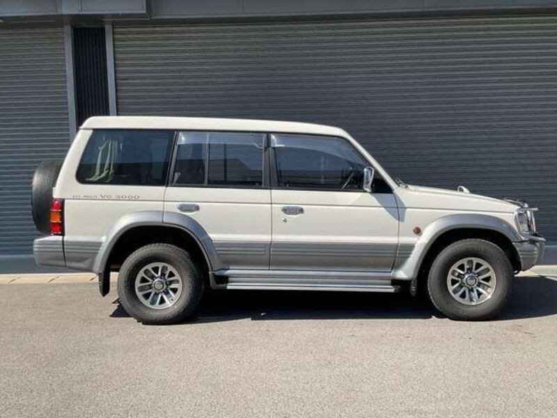 PAJERO