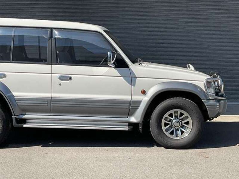 PAJERO