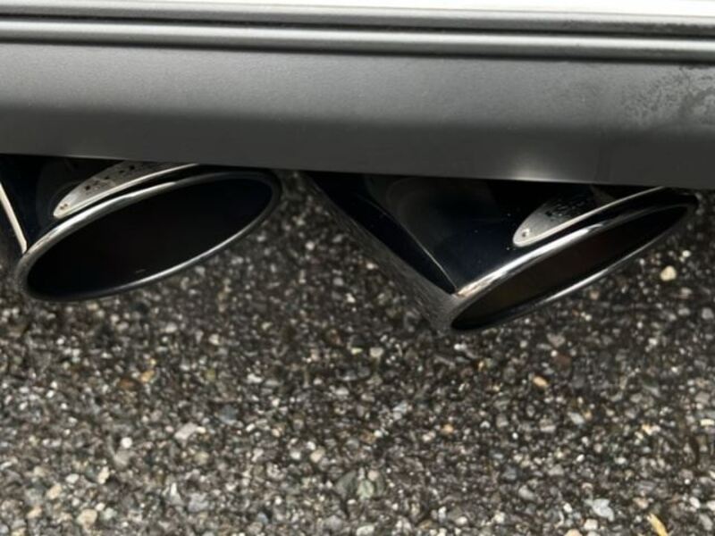 LX