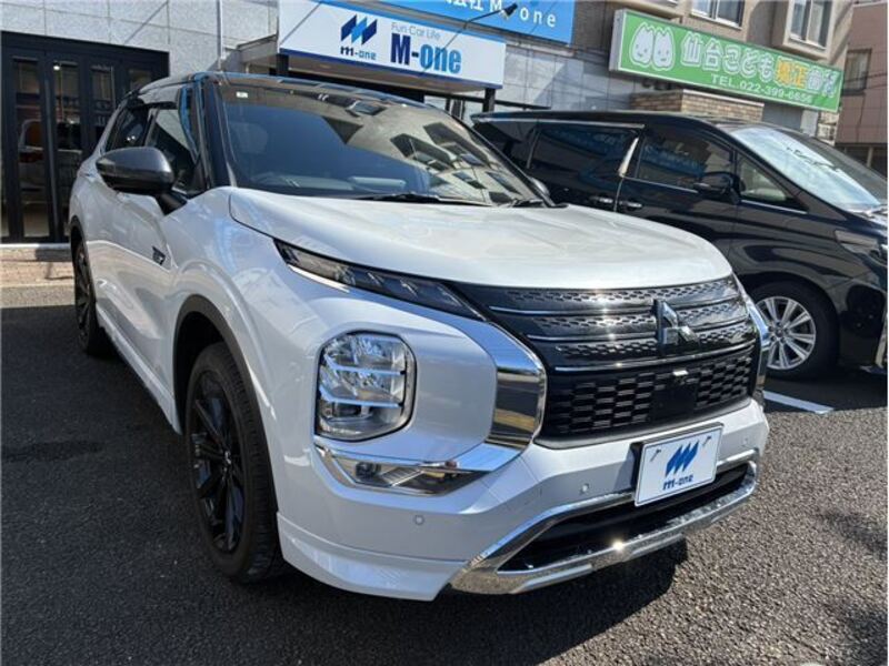 OUTLANDER PHEV