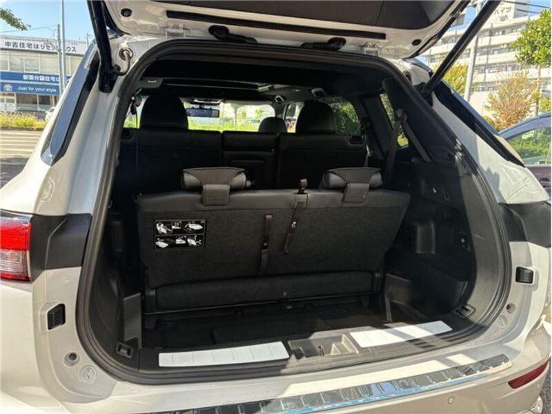 OUTLANDER PHEV