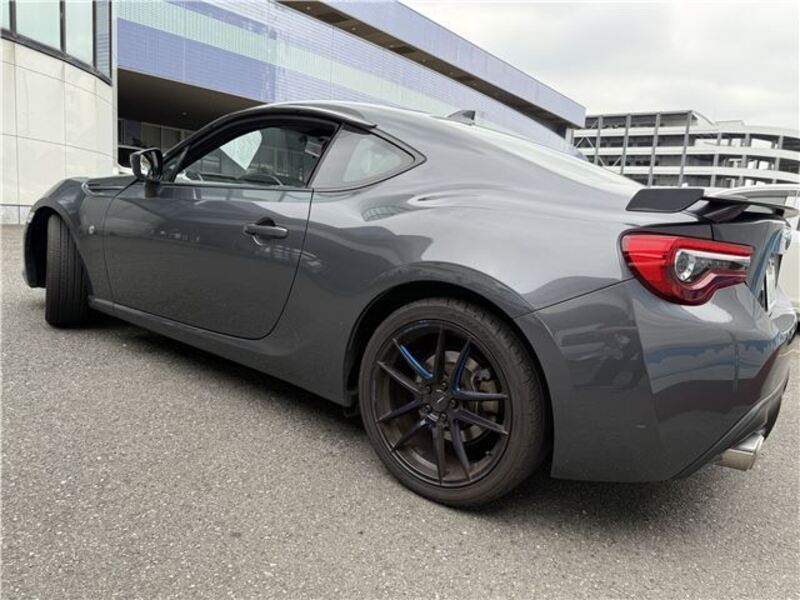 86