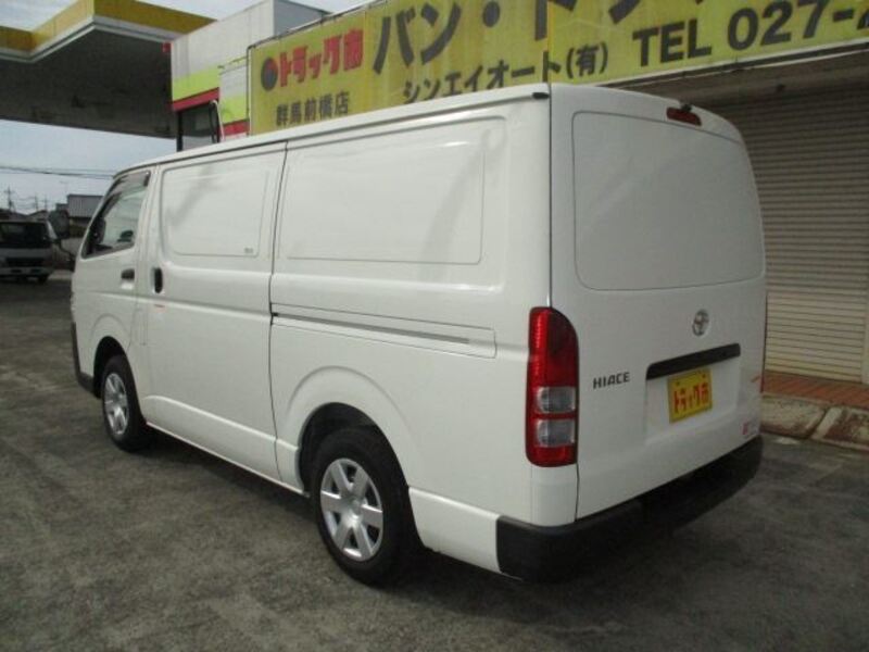 HIACE
