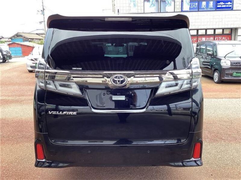 VELLFIRE