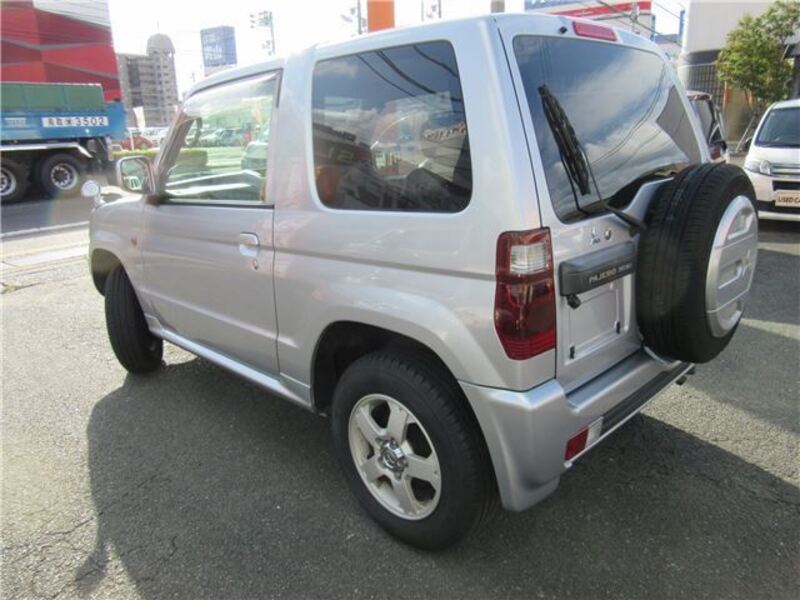 PAJERO MINI